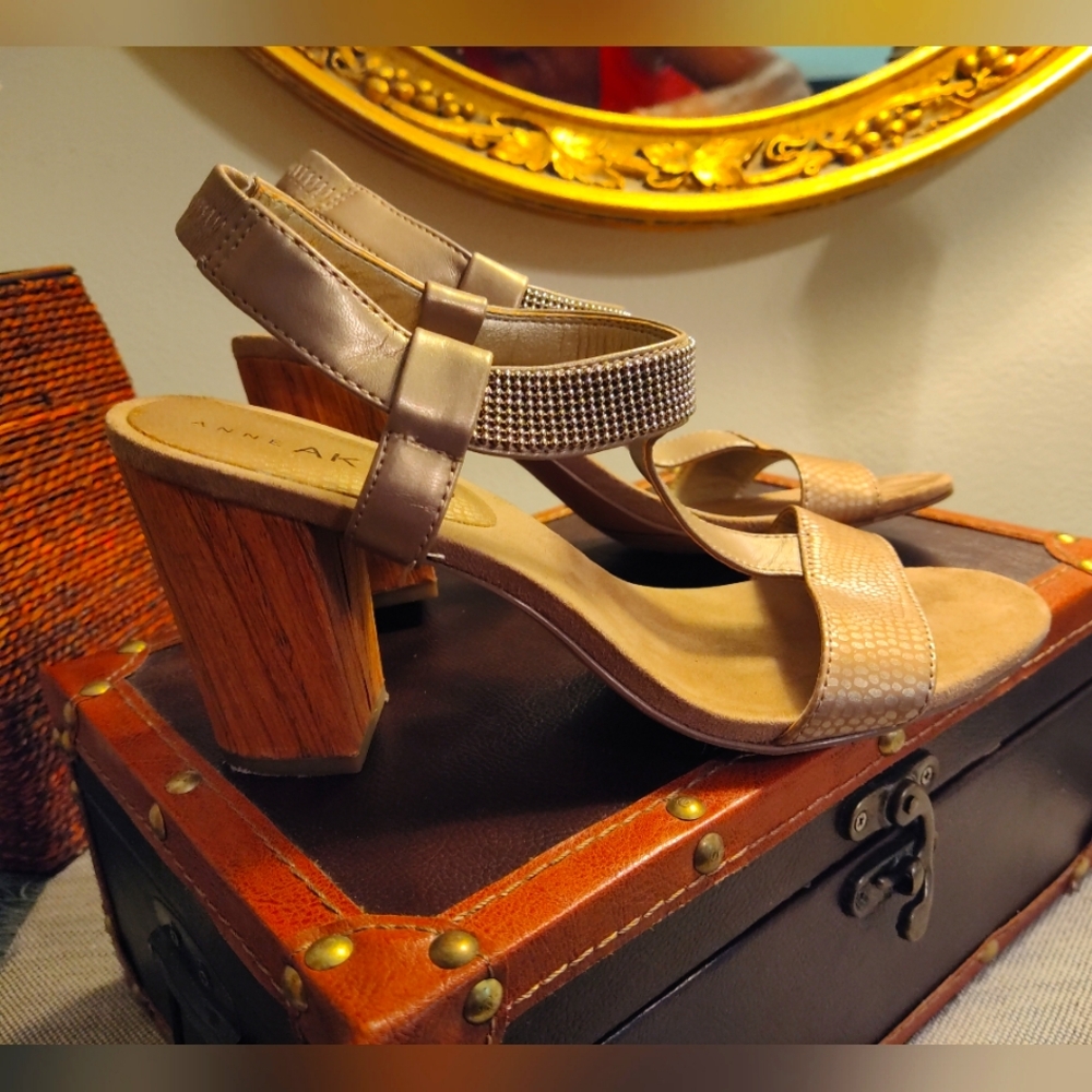 Ann Klein block heel gold strap shoes